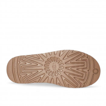 UGG Neumel Platform ZIP Boot Chestnut