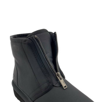 UGG Neumel Platform ZIP Boot Black