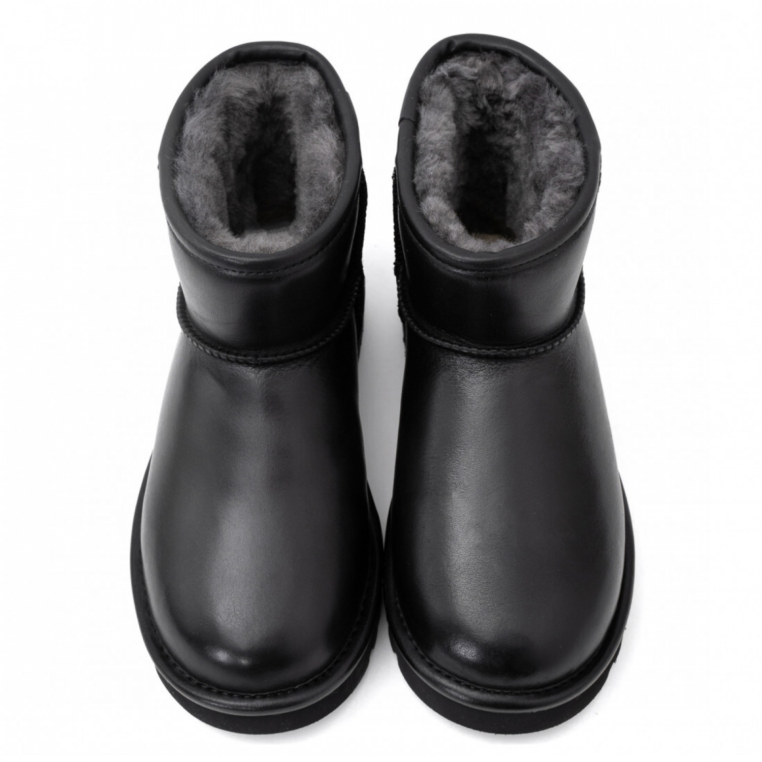UGG Classic Mini Leather Black