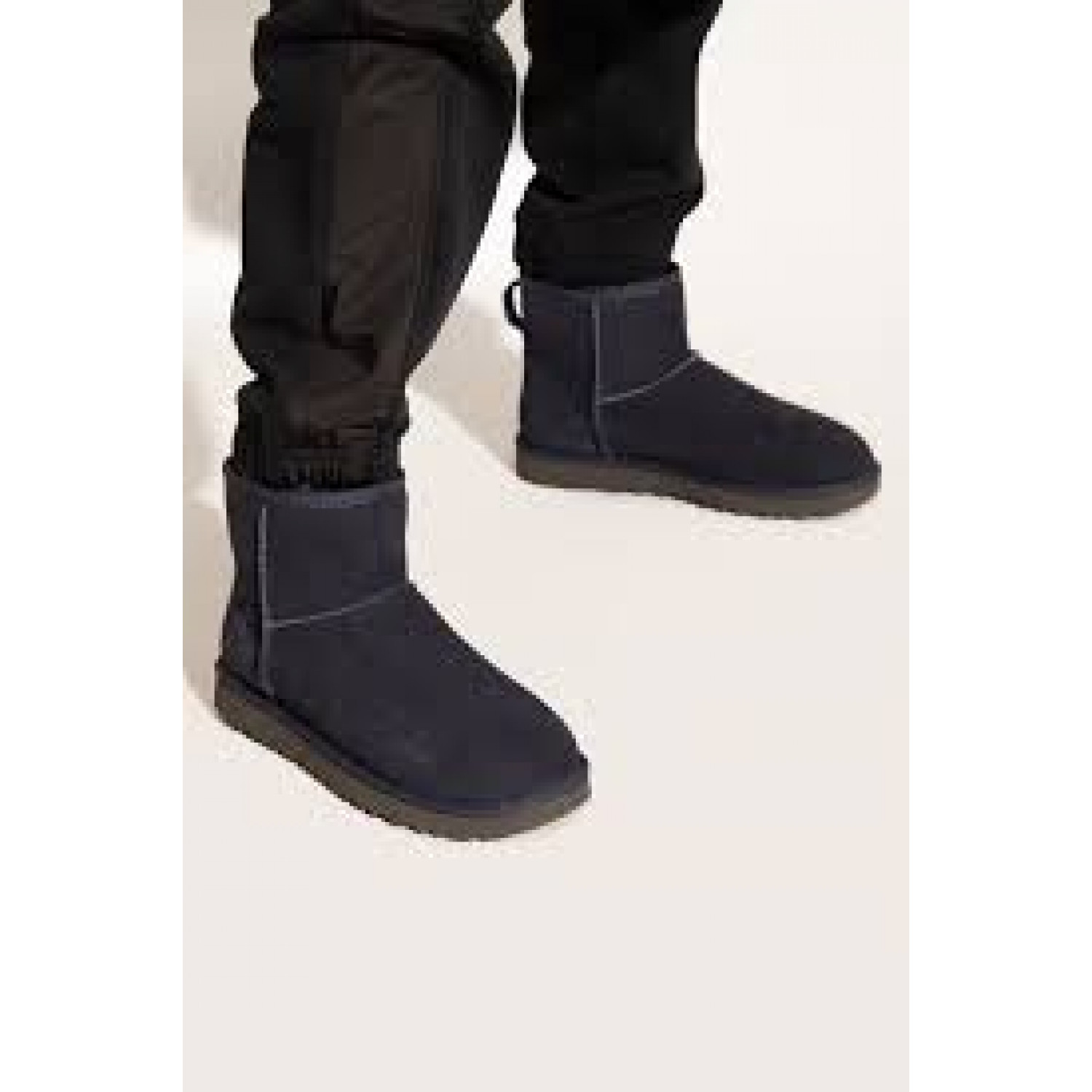 UGG Mens Classic Mini II Black 