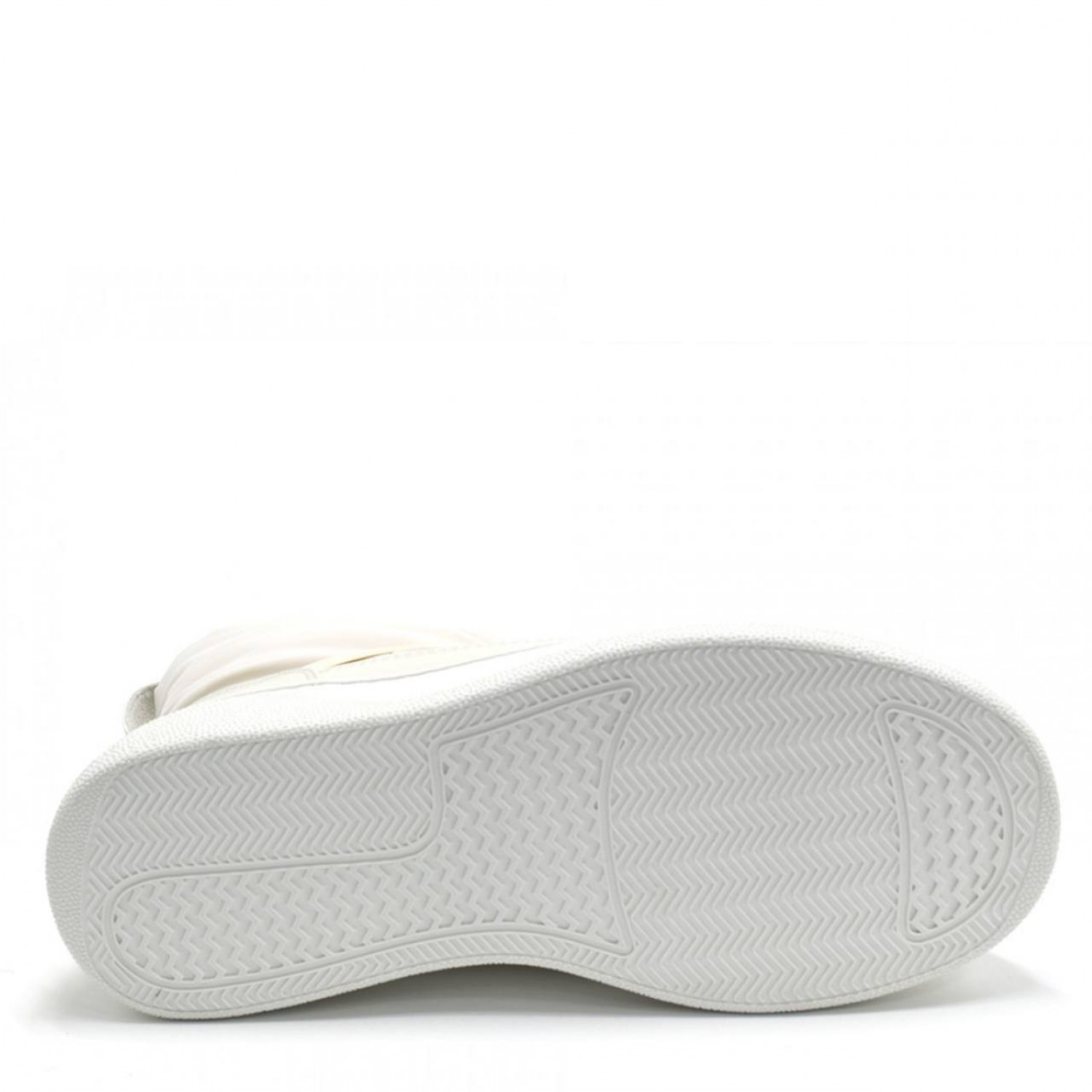 UGG Ash Inflated White