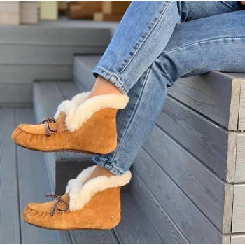 UGG Alena Chestnut