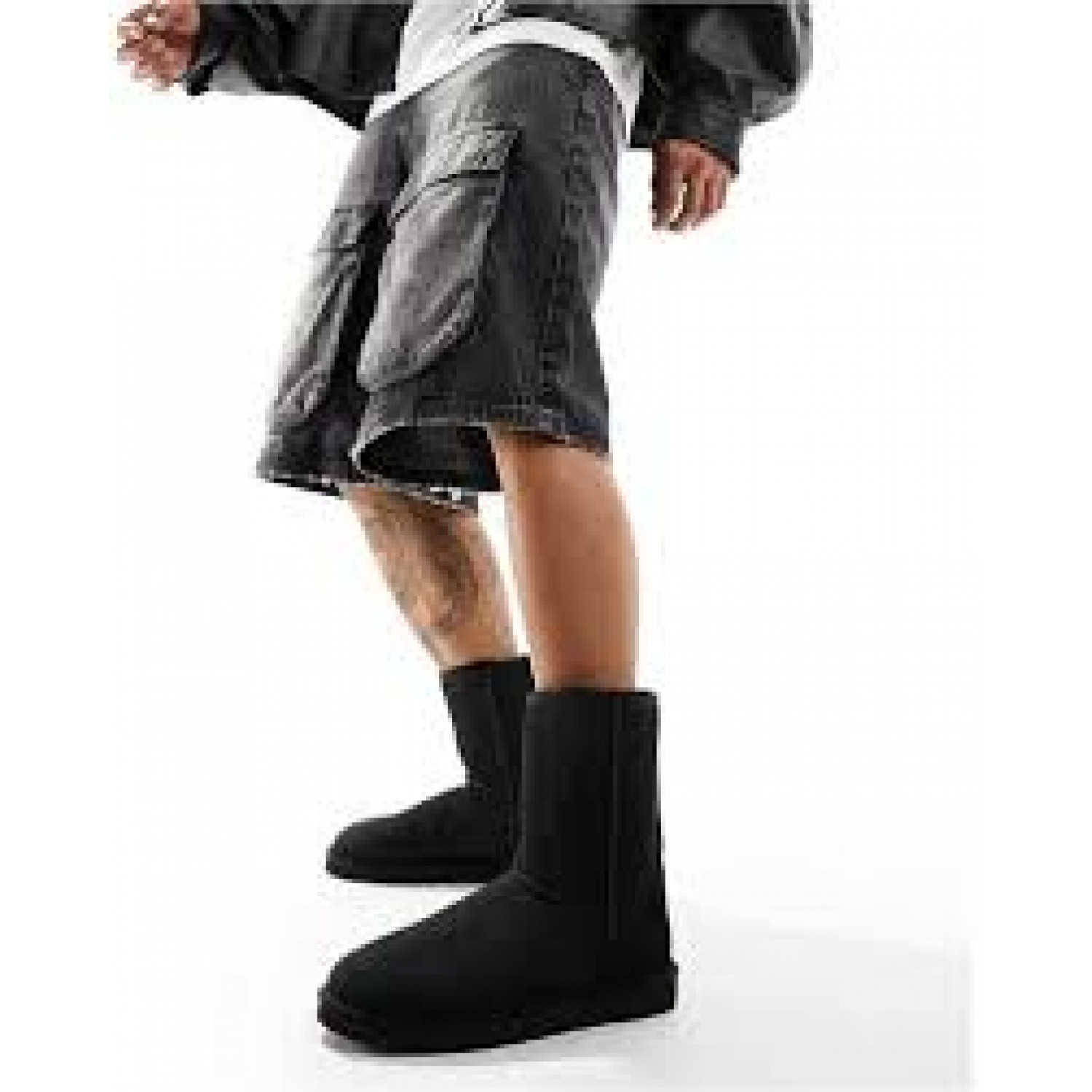 UGG Mens Classic Short Metallic Black 